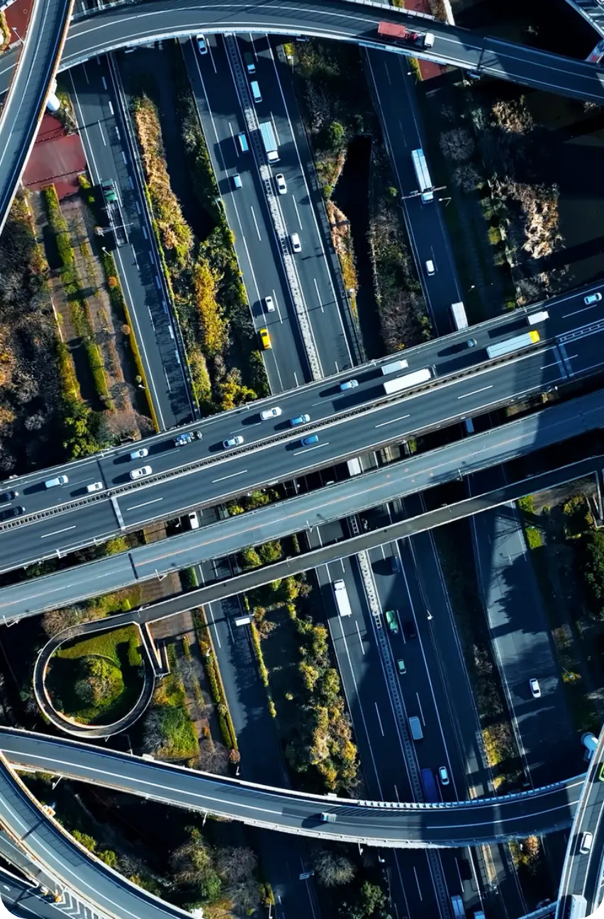 日本の交通を支える道路のインターチェンジ